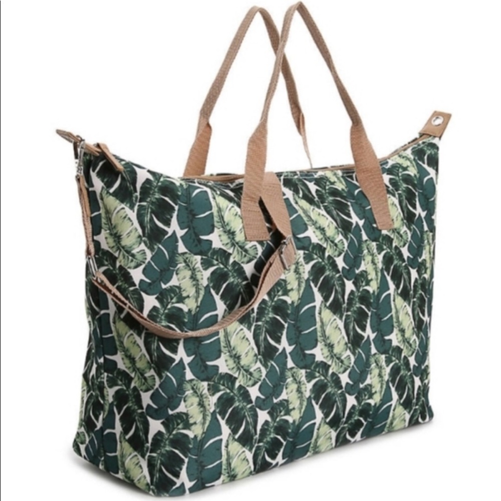 DSW Weekender bag. New in package.